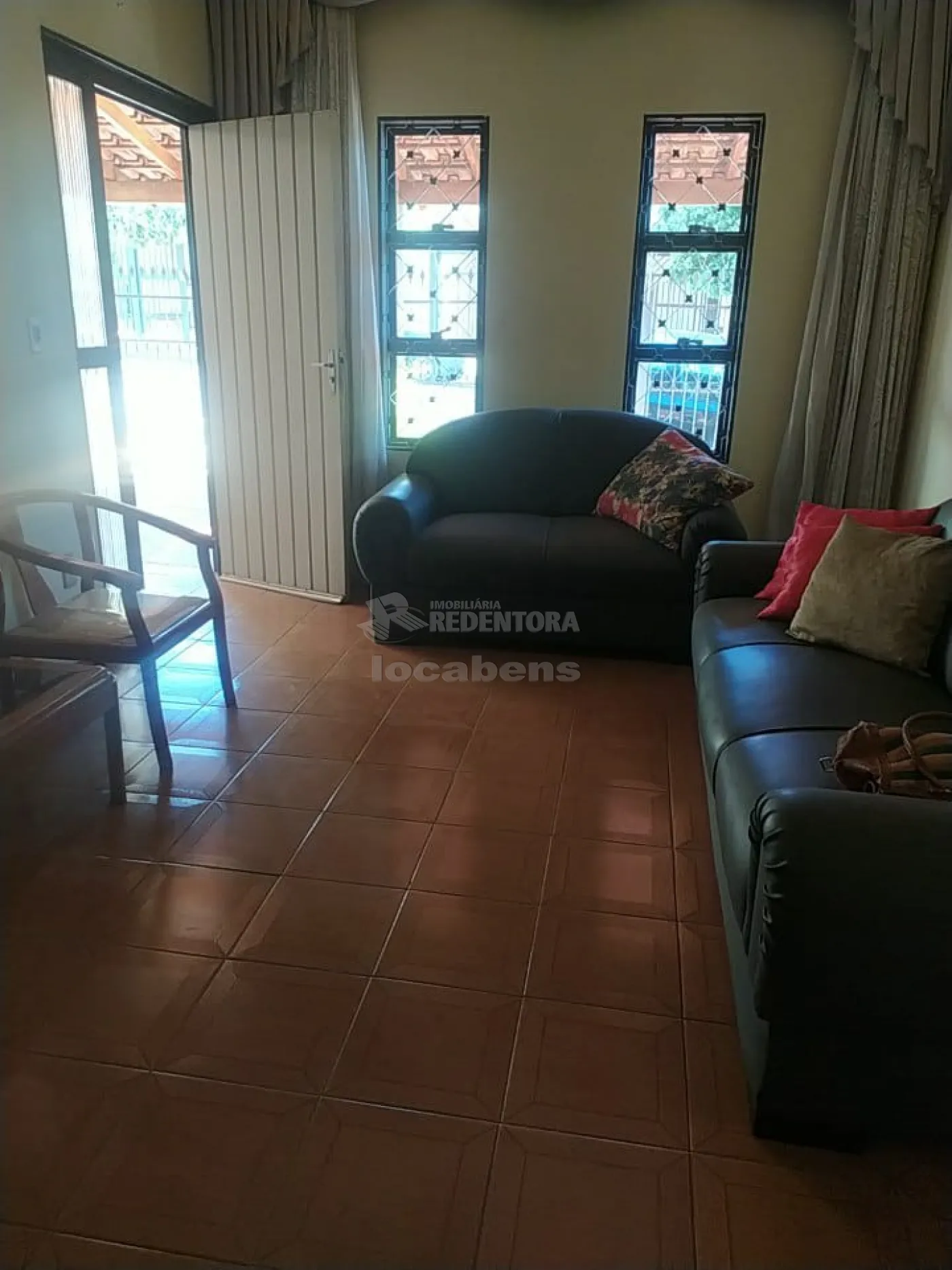 Comprar Casa / Padrão em São José do Rio Preto R$ 420.000,00 - Foto 4