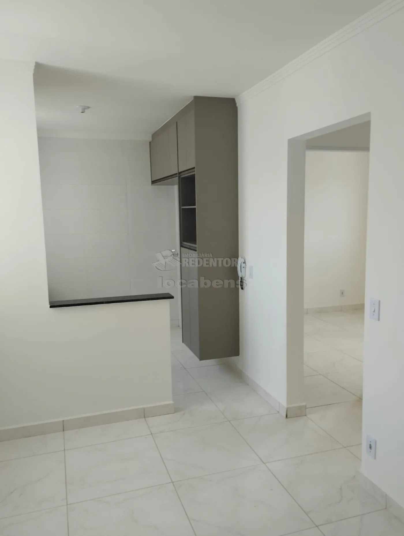 Comprar Apartamento / Padrão em São José do Rio Preto R$ 190.000,00 - Foto 2