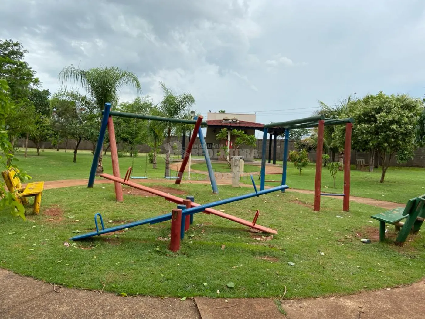 Alugar Casa / Condomínio em São José do Rio Preto R$ 1.500,00 - Foto 9