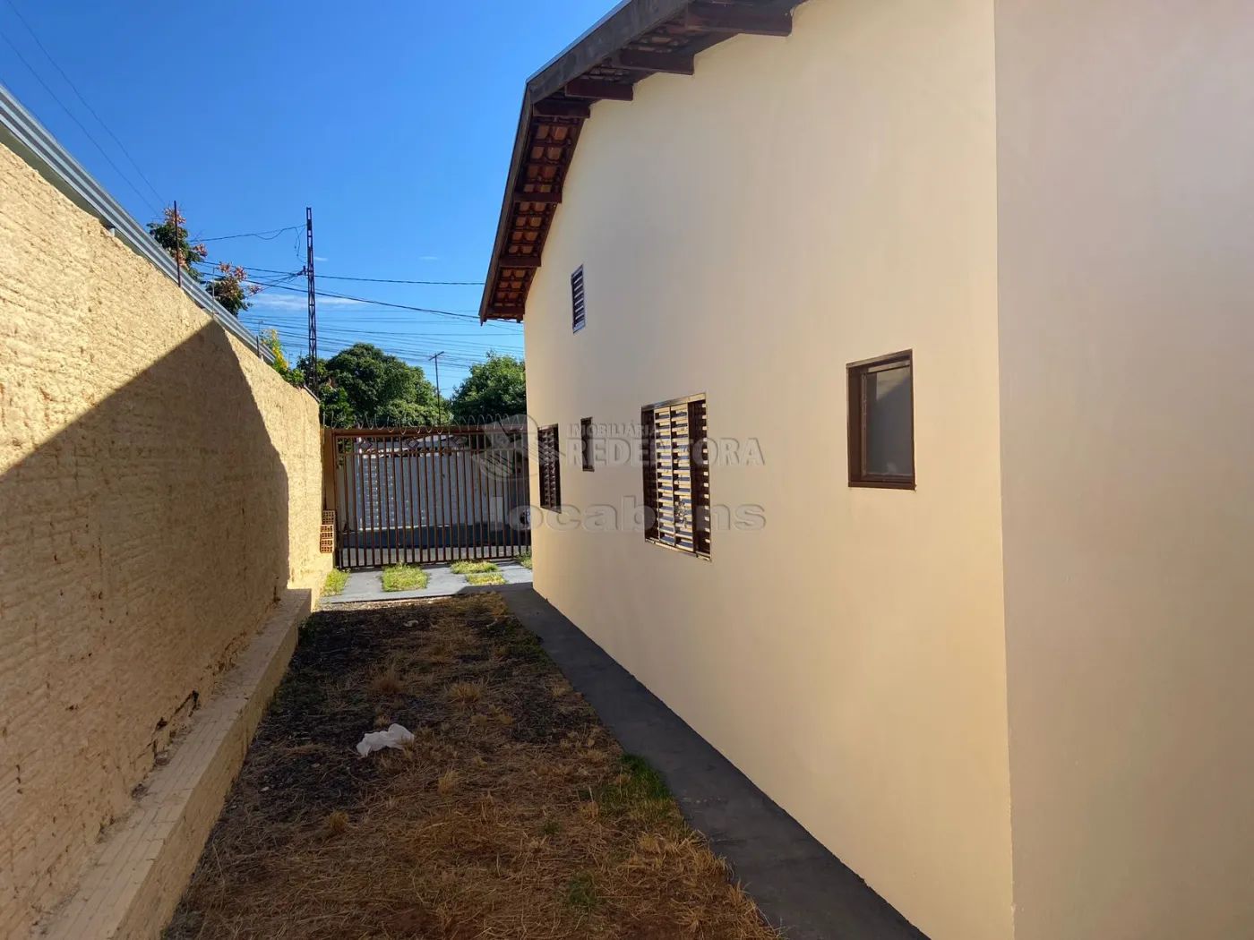 Comprar Casa / Padrão em São José do Rio Preto R$ 200.000,00 - Foto 14