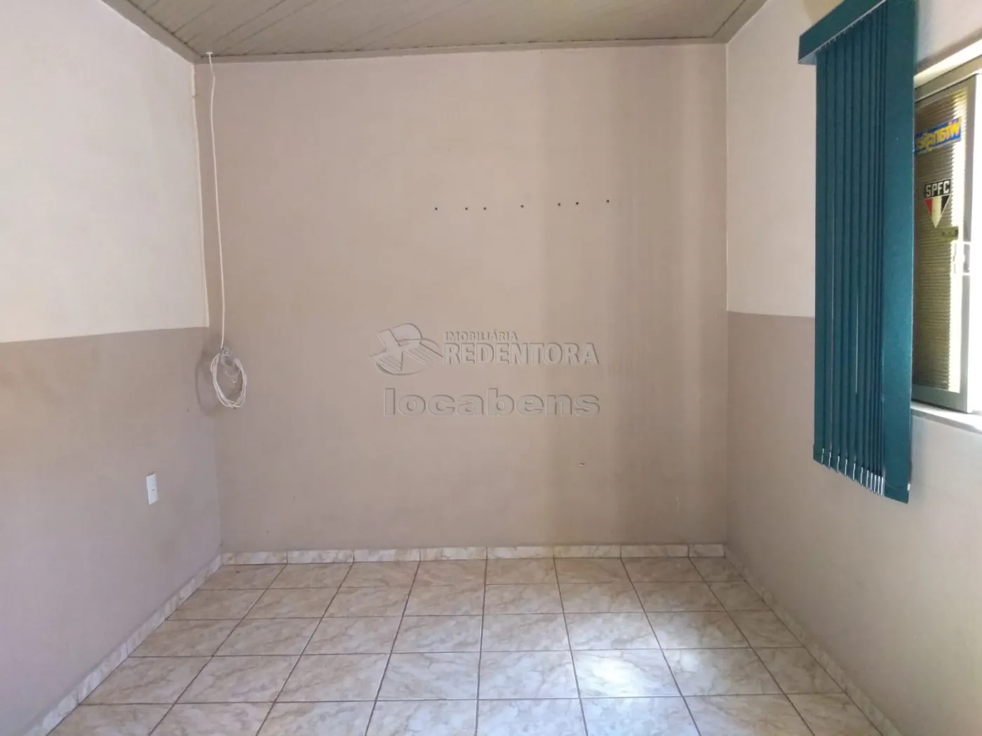 Comprar Casa / Padrão em São José do Rio Preto R$ 260.000,00 - Foto 4