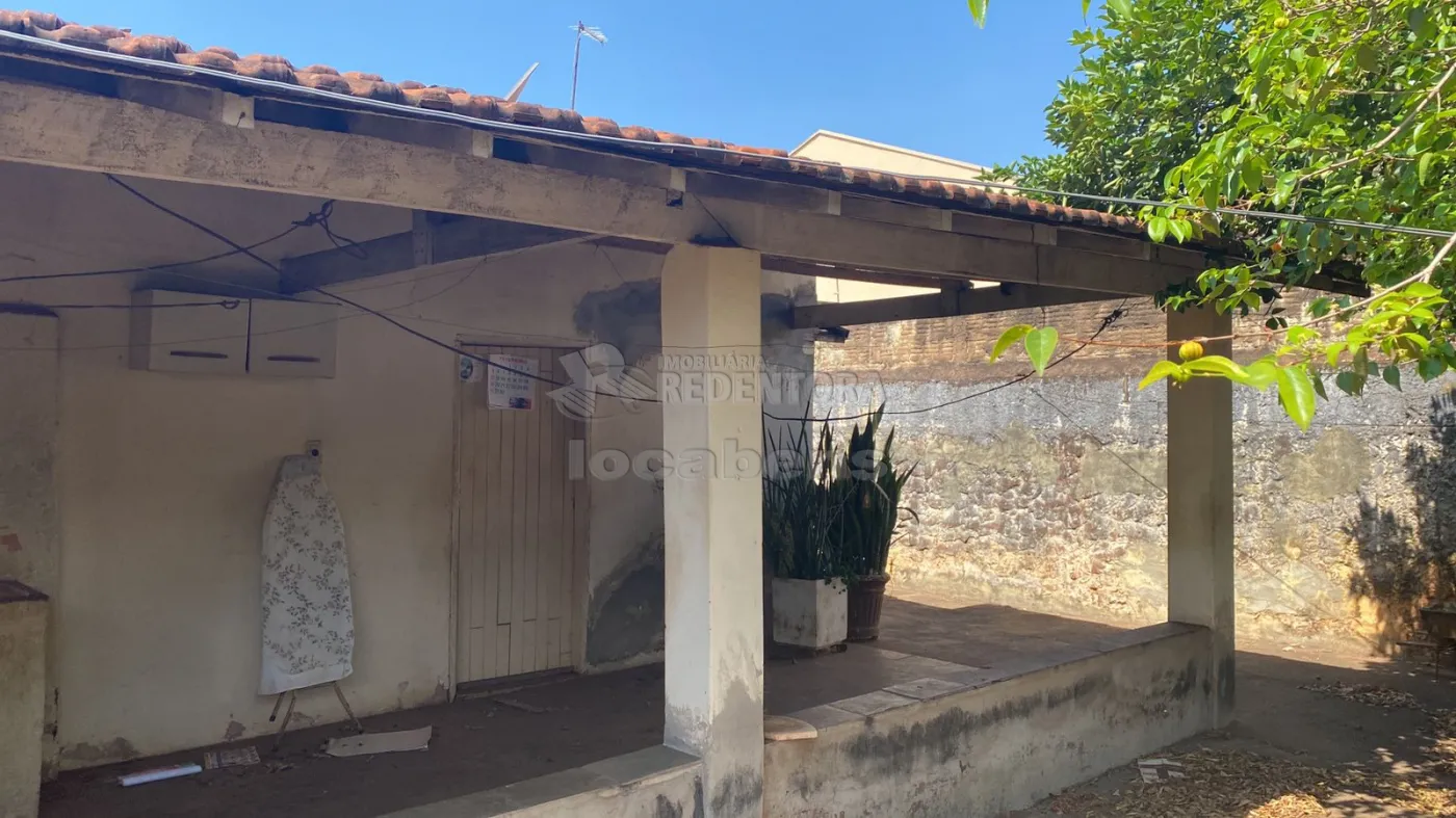 Comprar Casa / Padrão em São José do Rio Preto R$ 225.000,00 - Foto 3