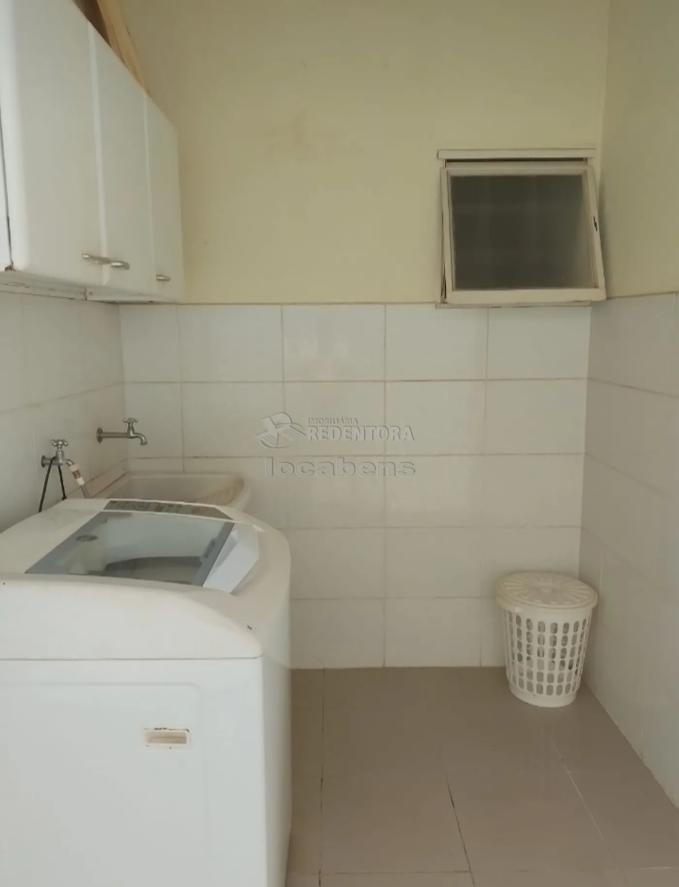 Alugar Casa / Padrão em São José do Rio Preto R$ 1.700,00 - Foto 10