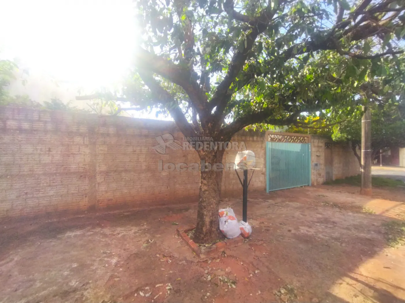 Comprar Casa / Padrão em São José do Rio Preto R$ 210.000,00 - Foto 1