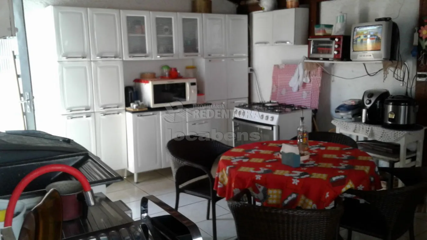 Comprar Casa / Padrão em São José do Rio Preto R$ 350.000,00 - Foto 1