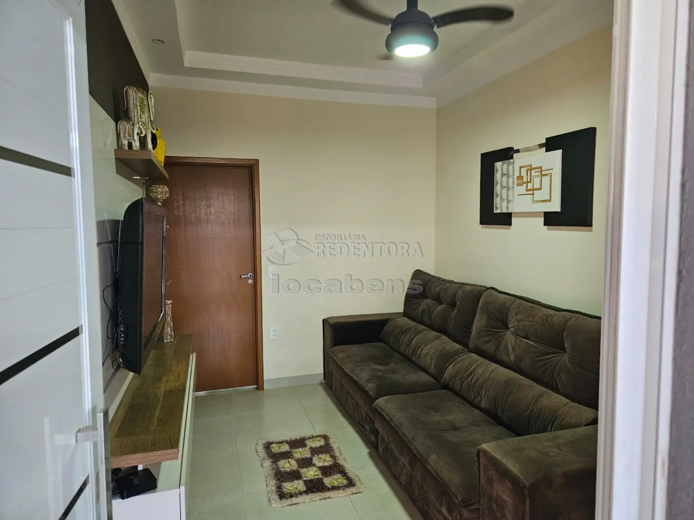 Comprar Casa / Padrão em São José do Rio Preto R$ 370.000,00 - Foto 2