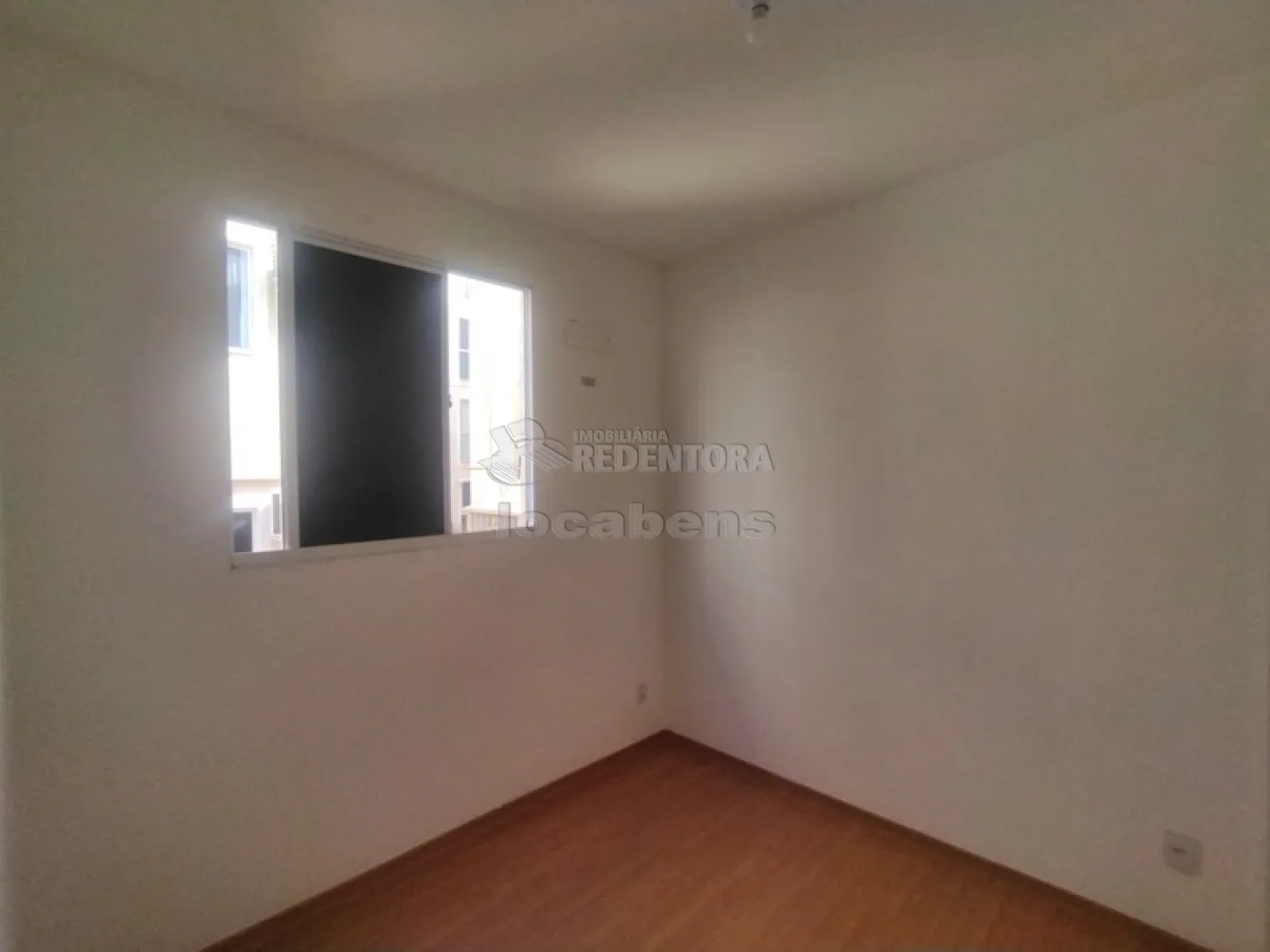 Alugar Apartamento / Padrão em São José do Rio Preto R$ 1.100,00 - Foto 9