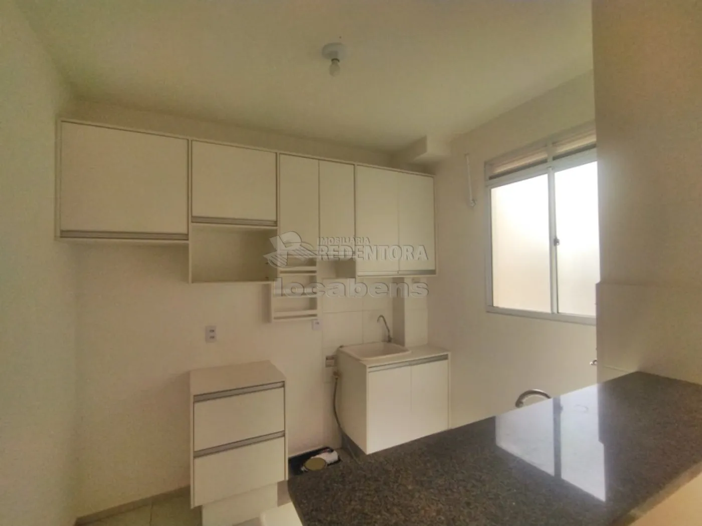 Alugar Apartamento / Padrão em São José do Rio Preto R$ 1.100,00 - Foto 5