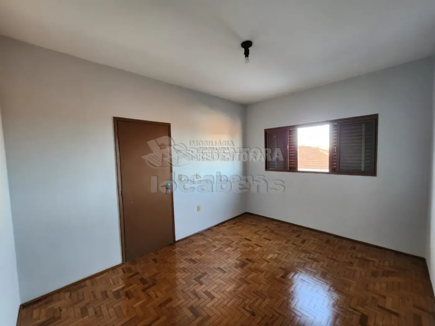 Comprar Comercial / Salão em São José do Rio Preto R$ 450.000,00 - Foto 22