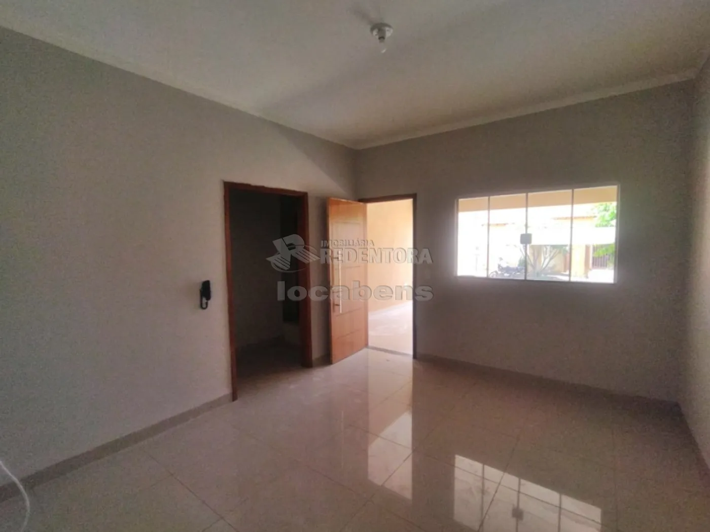 Alugar Casa / Padrão em São José do Rio Preto R$ 1.950,00 - Foto 4