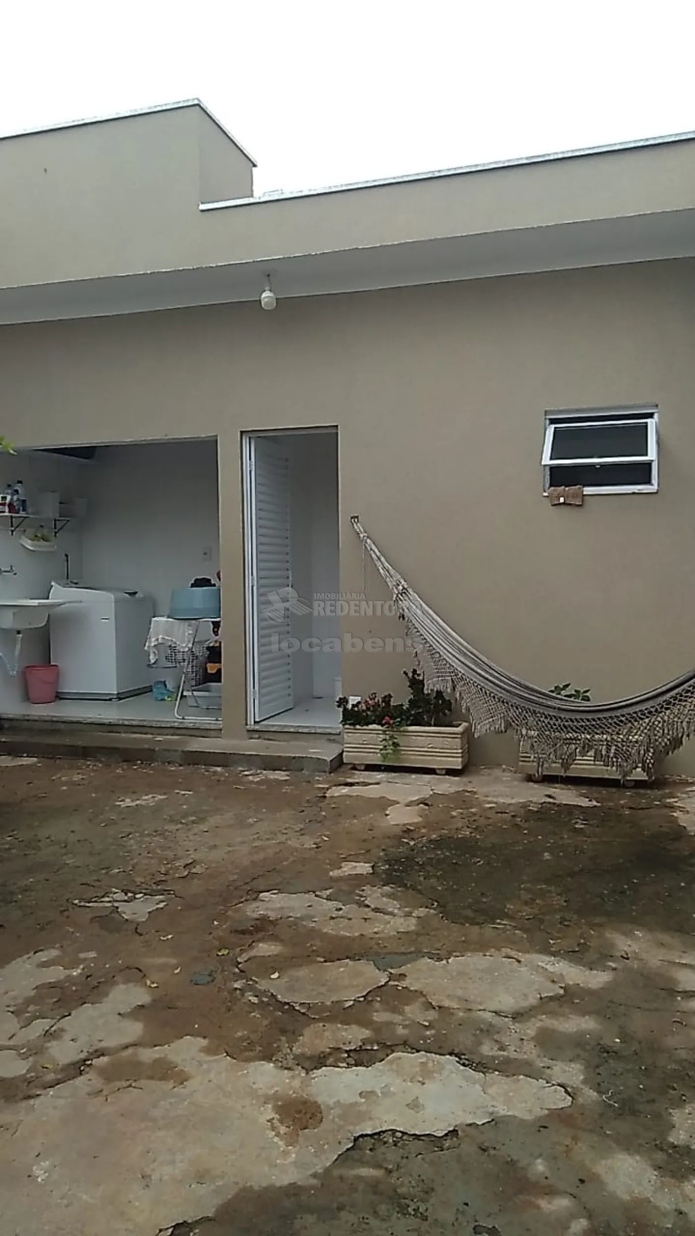 Comprar Casa / Padrão em São José do Rio Preto R$ 300.000,00 - Foto 6