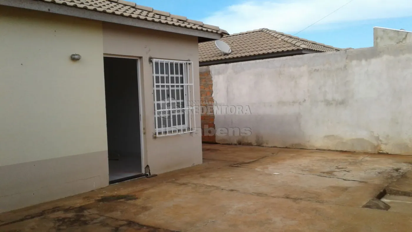 Comprar Casa / Padrão em São José do Rio Preto R$ 200.000,00 - Foto 6