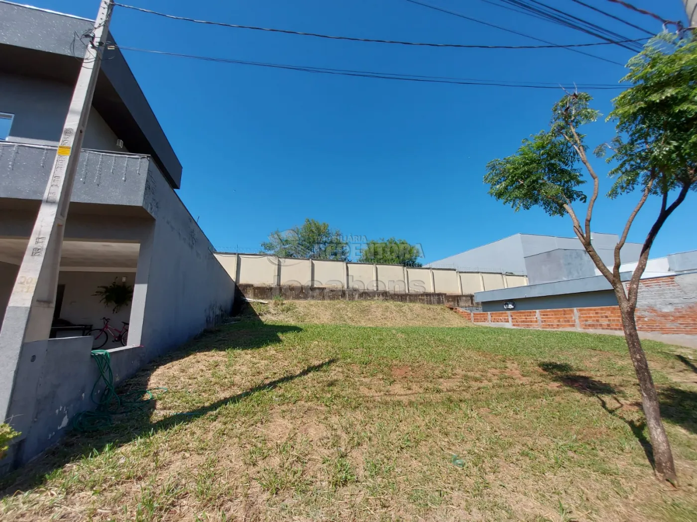Comprar Terreno / Condomínio em São José do Rio Preto R$ 200.000,00 - Foto 2
