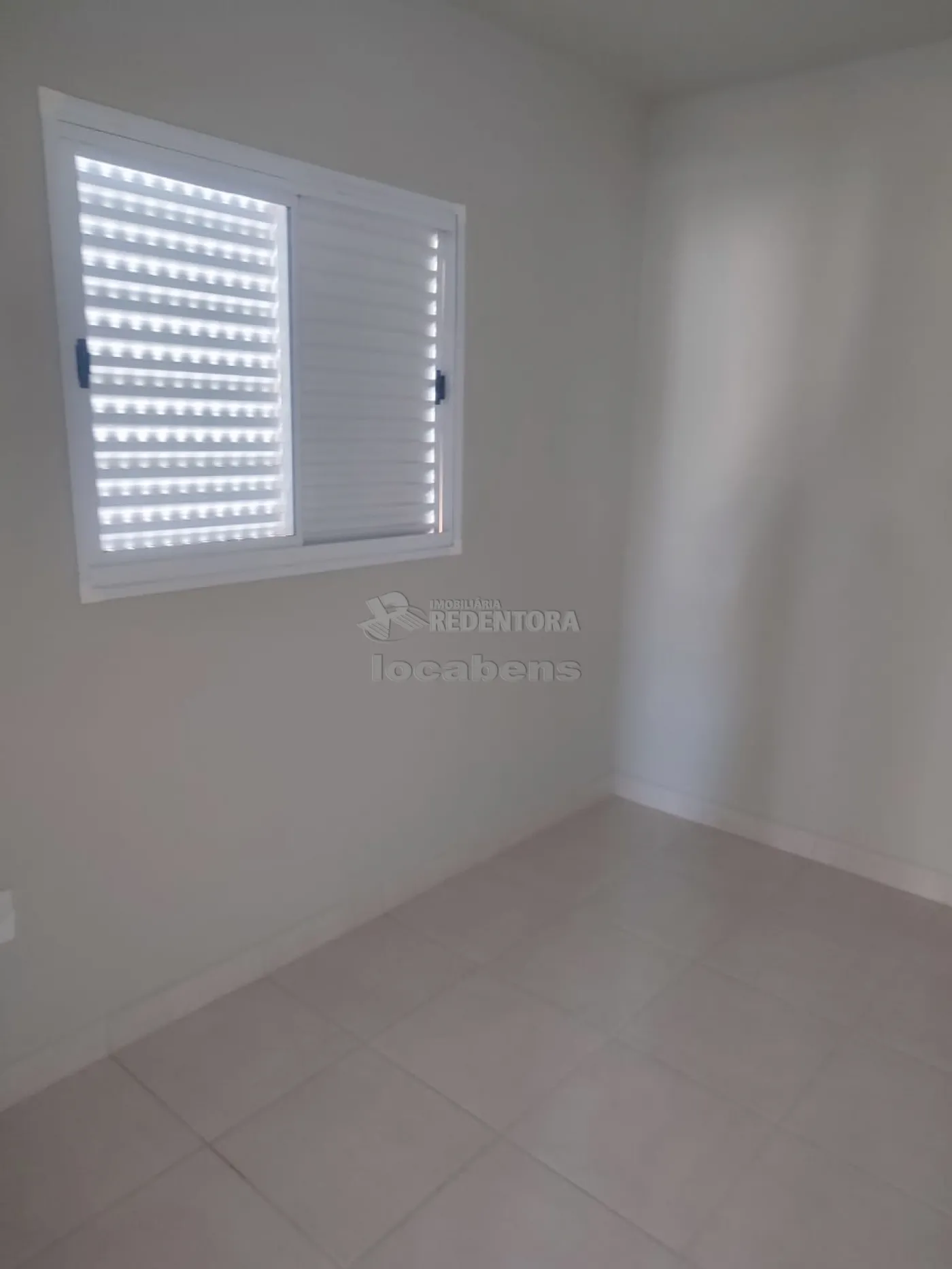Alugar Casa / Condomínio em São José do Rio Preto R$ 800,00 - Foto 16