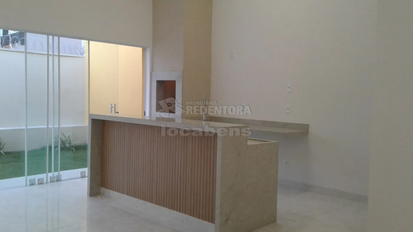 Comprar Casa / Padrão em São José do Rio Preto R$ 590.000,00 - Foto 1