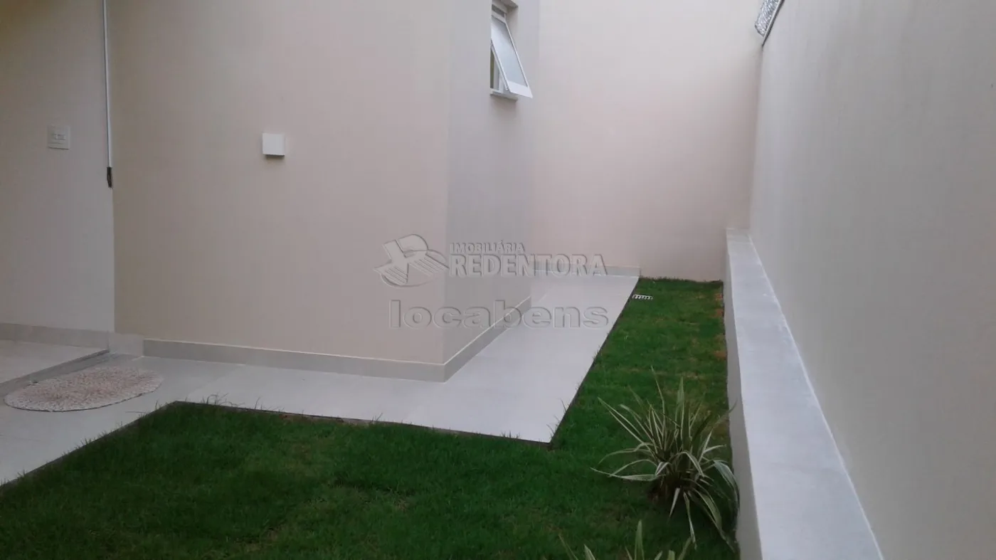 Comprar Casa / Padrão em São José do Rio Preto R$ 590.000,00 - Foto 21