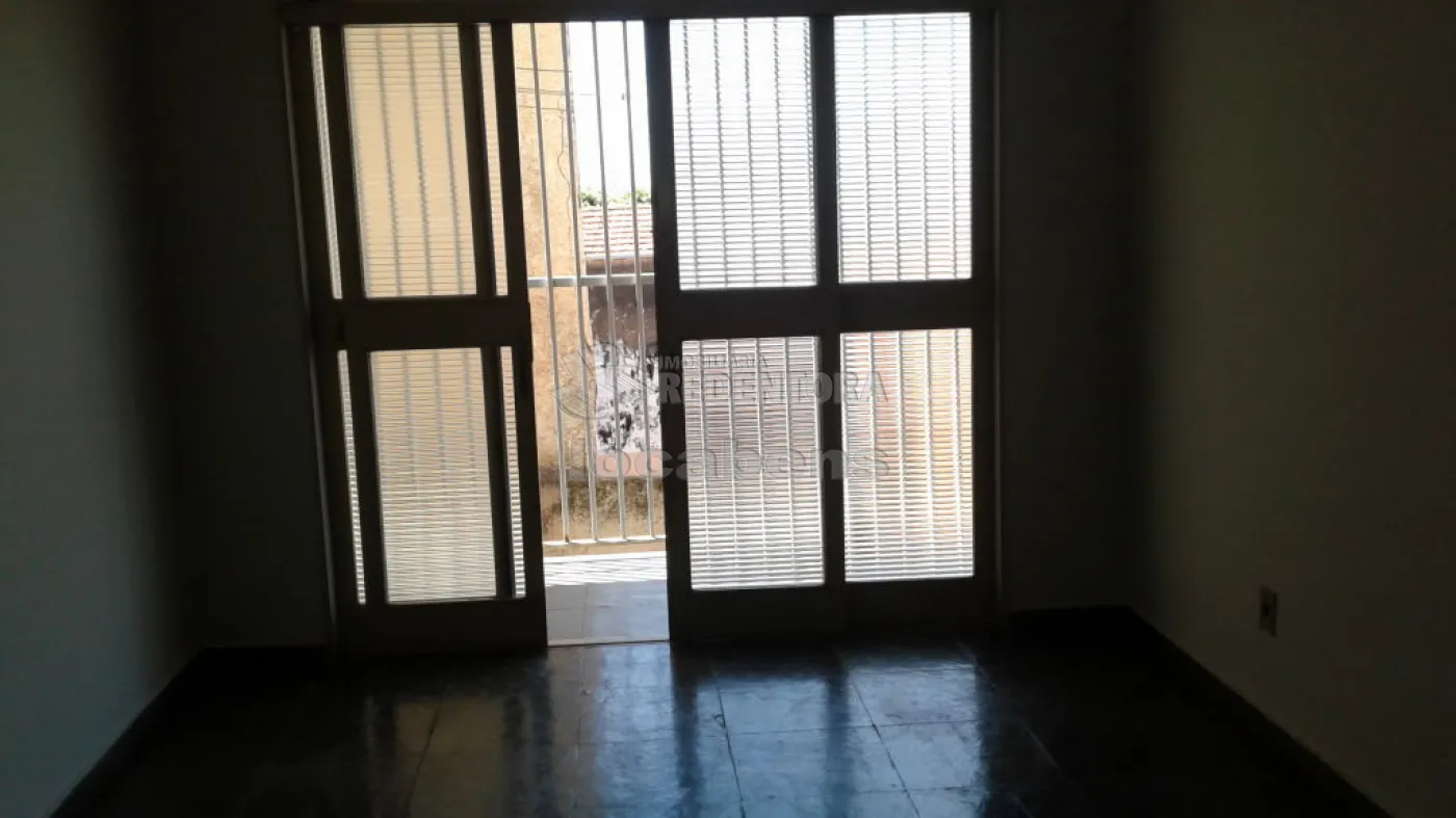 Comprar Apartamento / Padrão em São José do Rio Preto R$ 175.000,00 - Foto 1