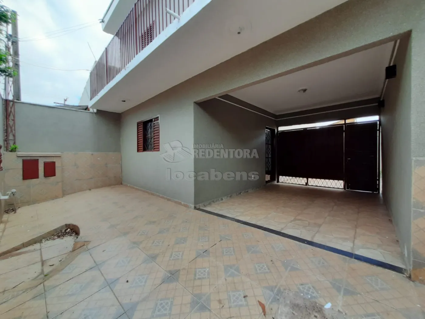 Alugar Casa / Padrão em São José do Rio Preto R$ 2.250,00 - Foto 1