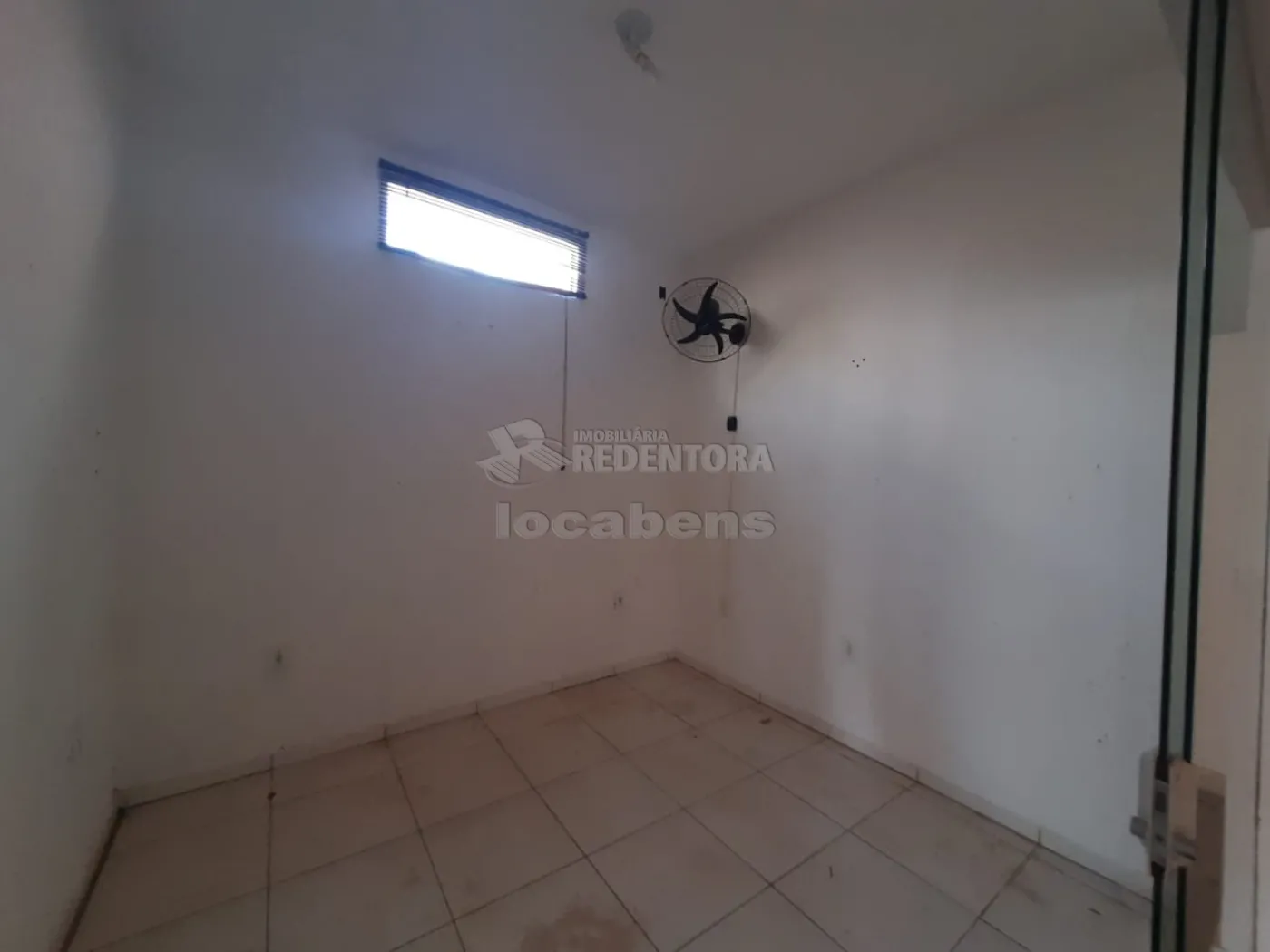 Alugar Comercial / Prédio Inteiro em Guapiaçu R$ 6.000,00 - Foto 8