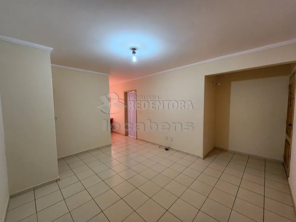 Alugar Apartamento / Padrão em São José do Rio Preto R$ 950,00 - Foto 2