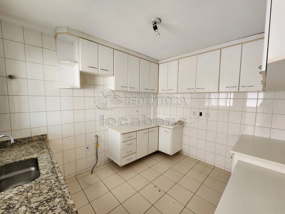 Alugar Apartamento / Padrão em São José do Rio Preto apenas R$ 950,00 - Foto 3