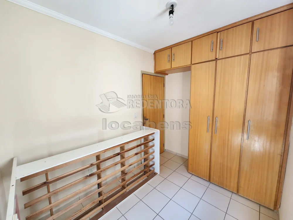 Alugar Apartamento / Padrão em São José do Rio Preto R$ 950,00 - Foto 6