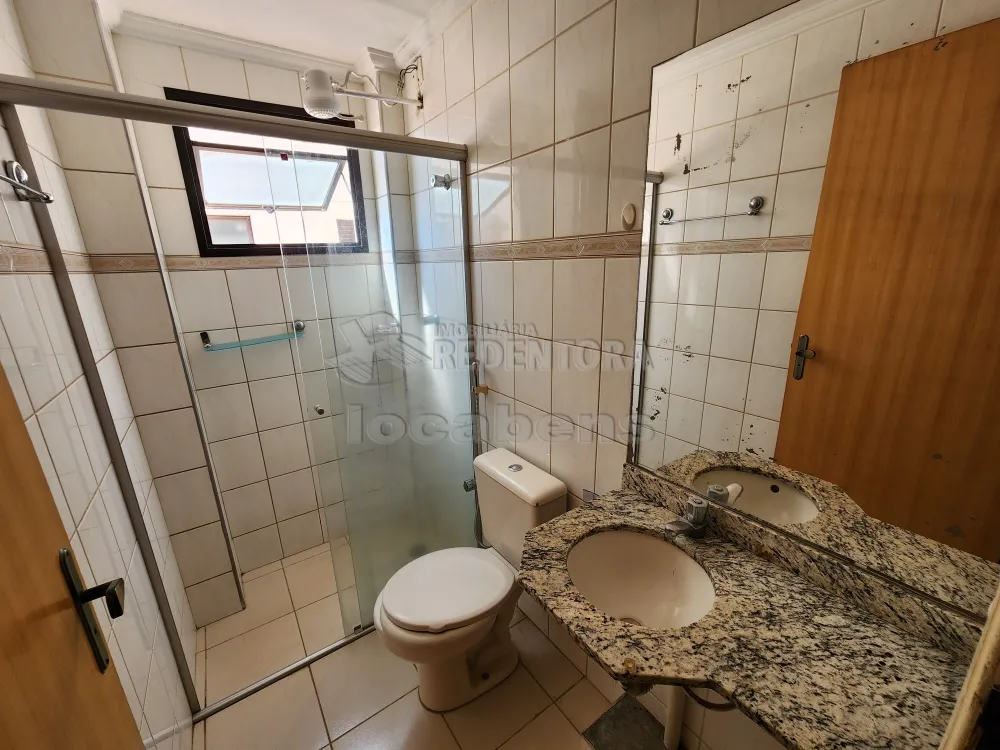 Alugar Apartamento / Padrão em São José do Rio Preto R$ 950,00 - Foto 7