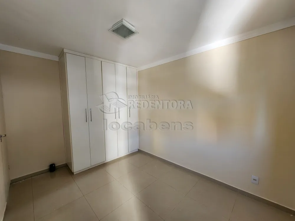 Apartamento para alugar com 2 quartos, 70m² - Foto 9