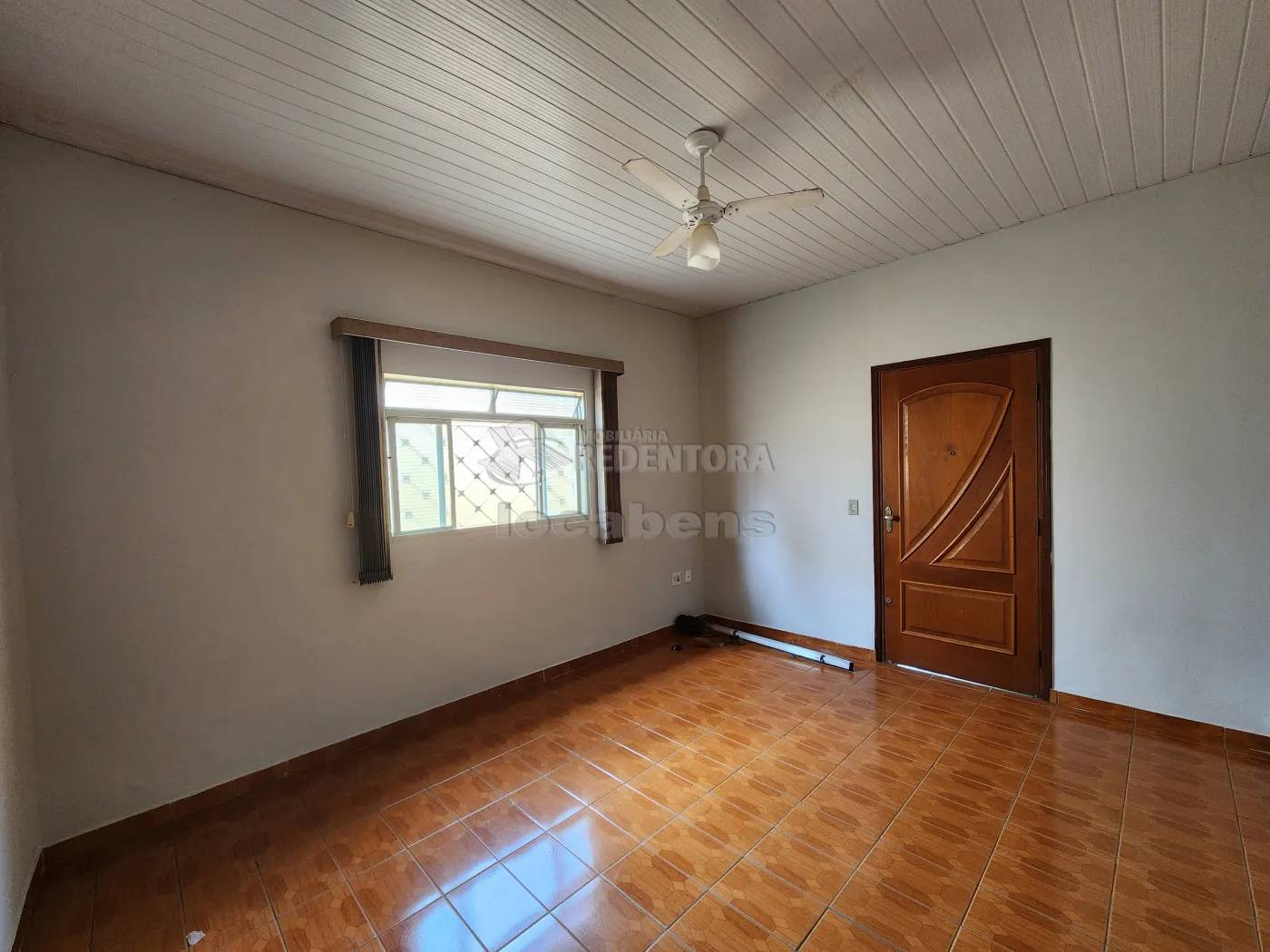 Alugar Casa / Padrão em São José do Rio Preto apenas R$ 1.100,00 - Foto 3