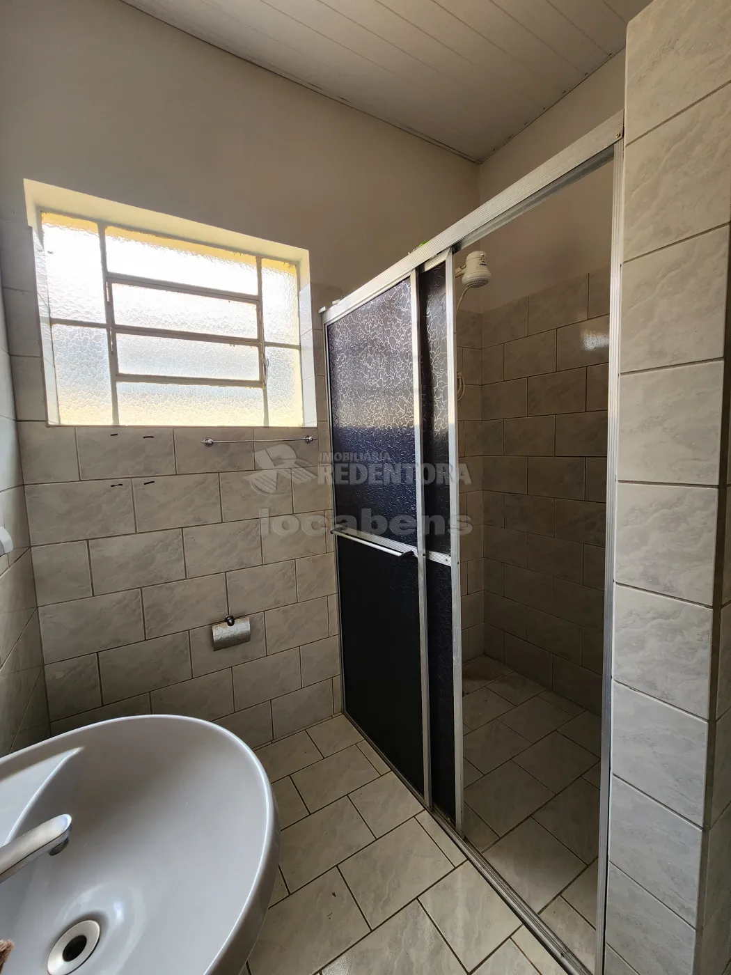 Alugar Casa / Padrão em São José do Rio Preto R$ 1.100,00 - Foto 10