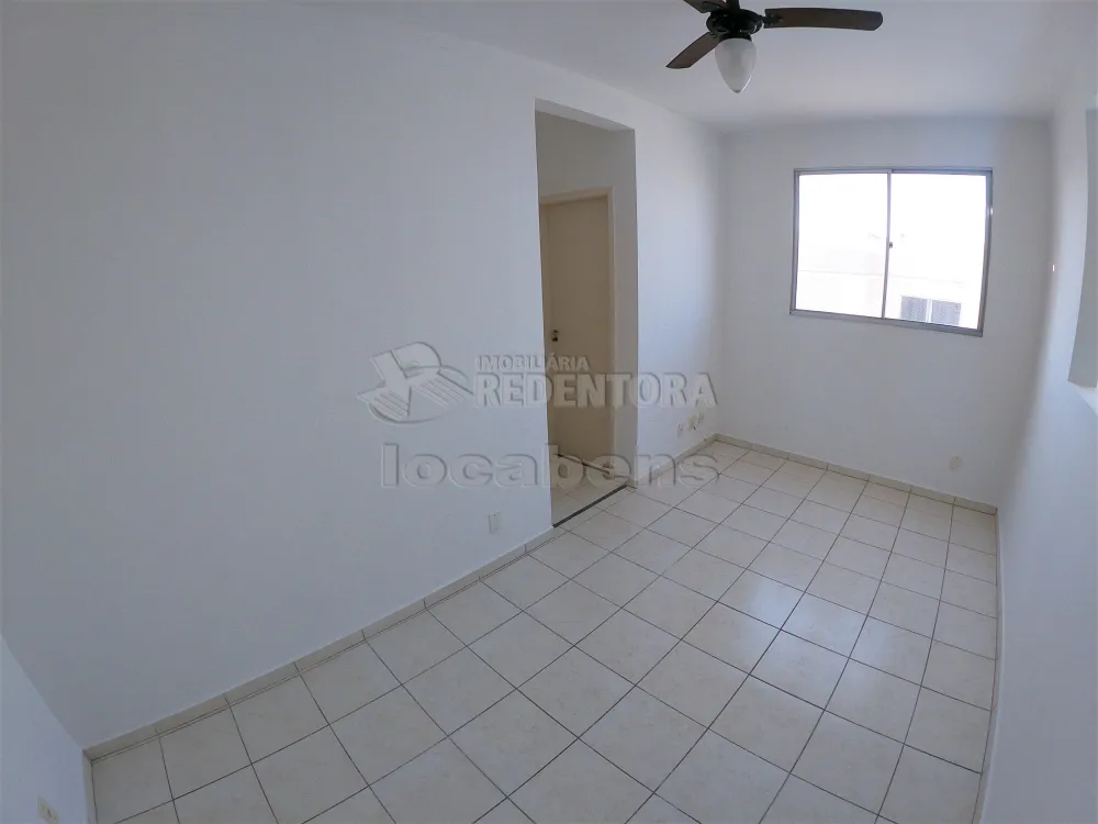 Alugar Apartamento / Padrão em São José do Rio Preto R$ 700,00 - Foto 1