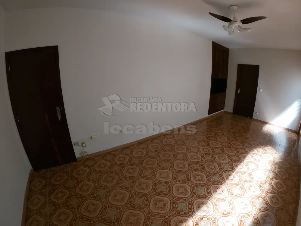 Alugar Casa / Padrão em São José do Rio Preto R$ 1.428,51 - Foto 8