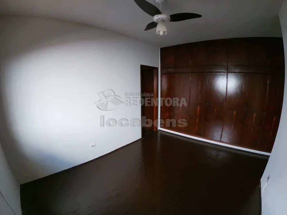 Alugar Casa / Padrão em São José do Rio Preto R$ 1.428,51 - Foto 10