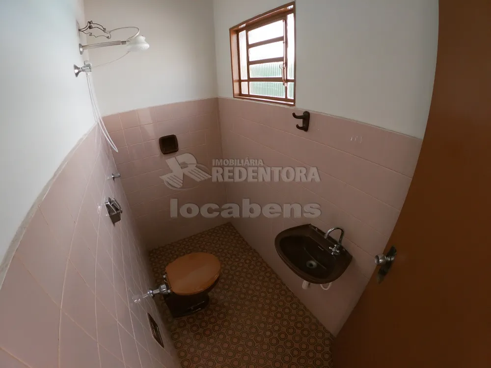 Alugar Casa / Padrão em São José do Rio Preto R$ 1.428,51 - Foto 29