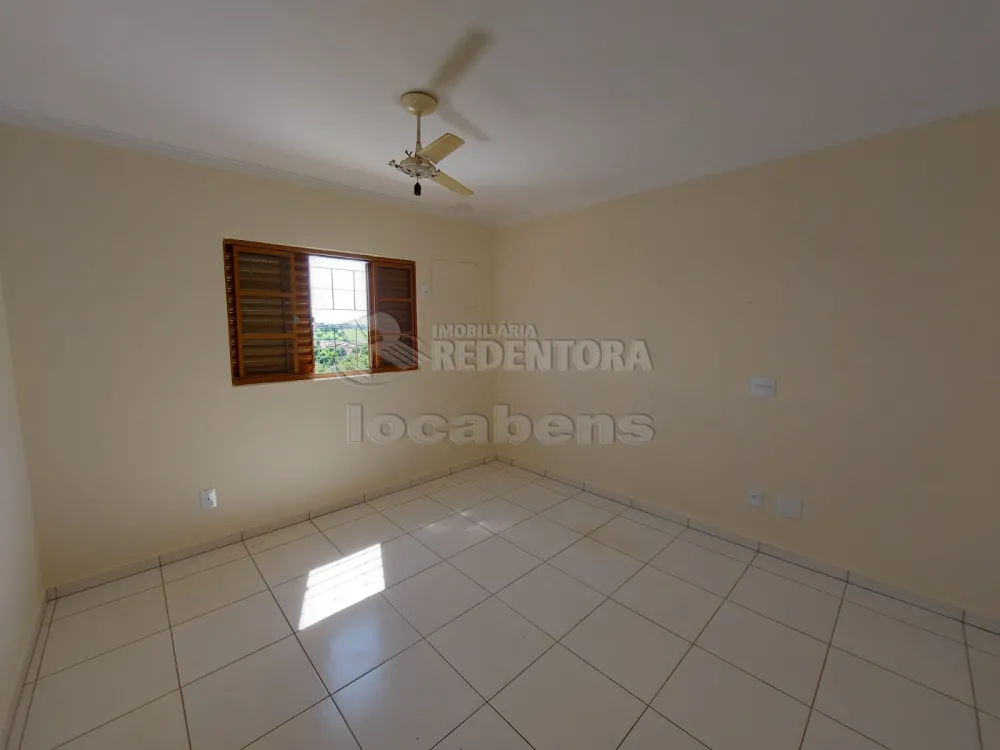Alugar Apartamento / Padrão em São José do Rio Preto R$ 708,00 - Foto 11