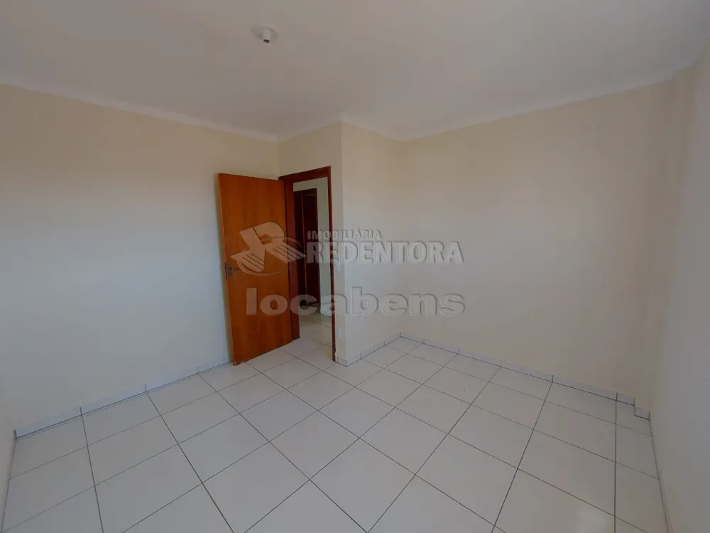 Alugar Apartamento / Padrão em São José do Rio Preto R$ 708,00 - Foto 10