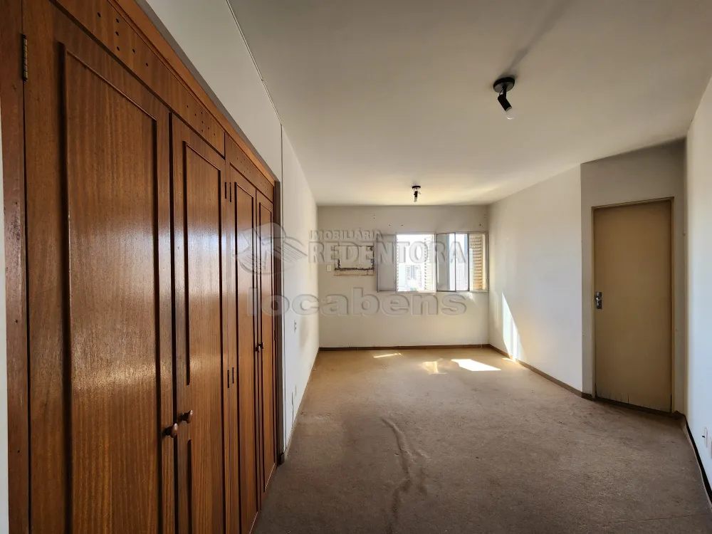 Alugar Apartamento / Padrão em São José do Rio Preto R$ 600,00 - Foto 4