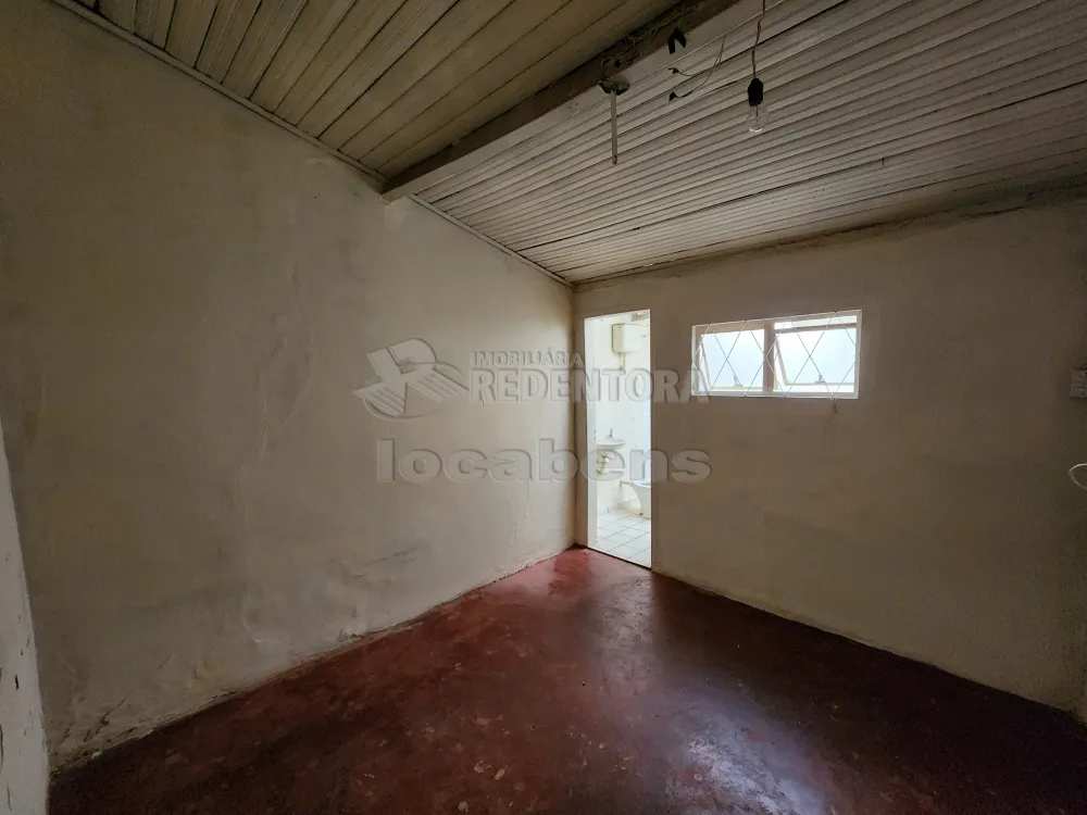 Alugar Casa / Padrão em São José do Rio Preto apenas R$ 500,00 - Foto 4