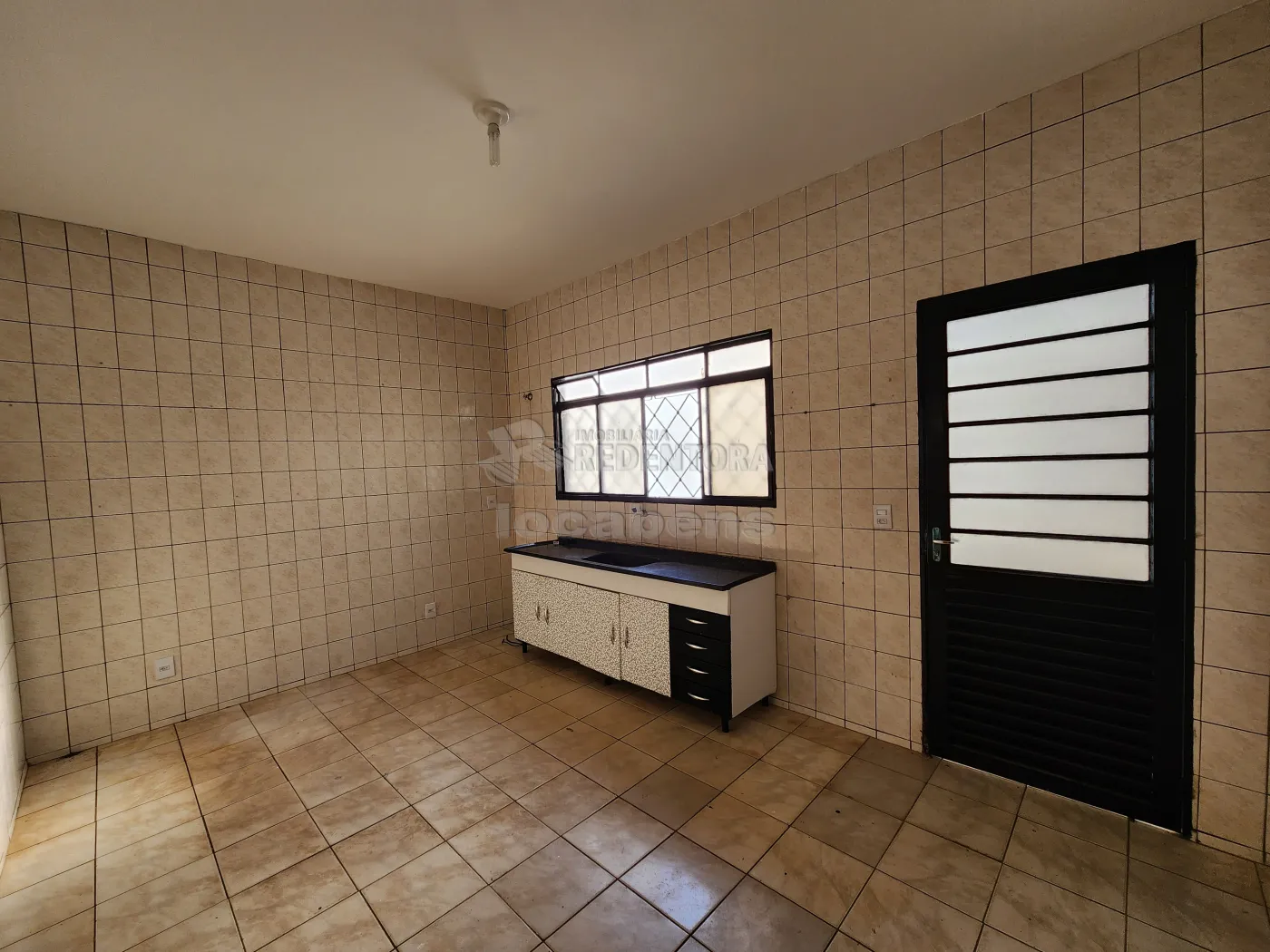 Alugar Casa / Padrão em São José do Rio Preto R$ 2.200,00 - Foto 14