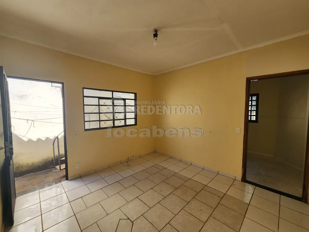 Alugar Casa / Padrão em São José do Rio Preto apenas R$ 800,00 - Foto 5