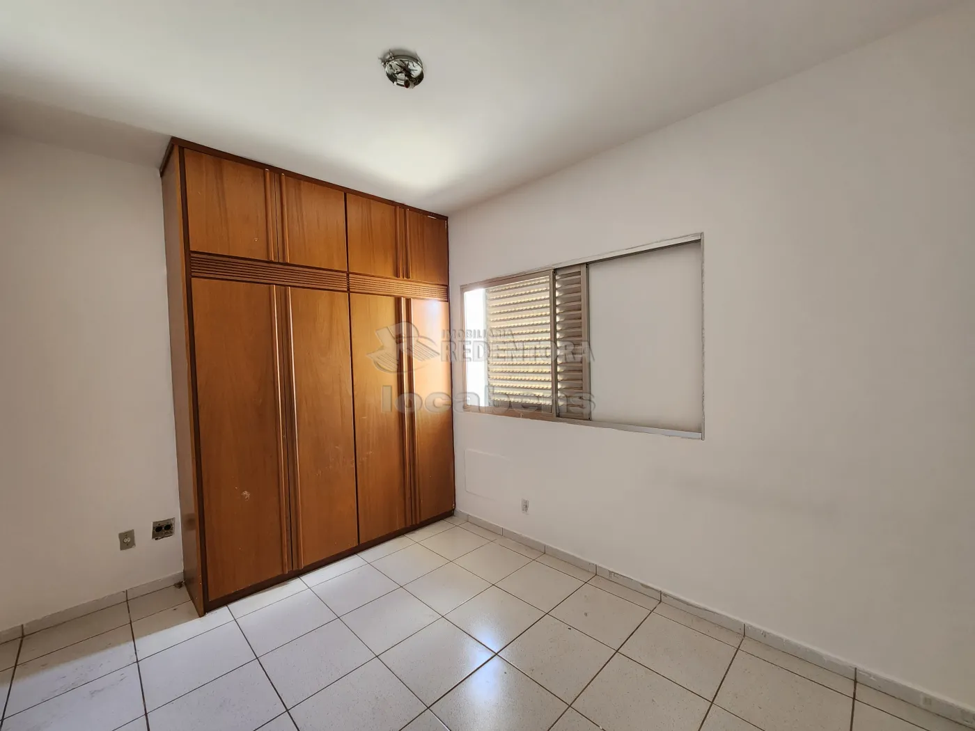 Alugar Apartamento / Padrão em São José do Rio Preto R$ 850,00 - Foto 6