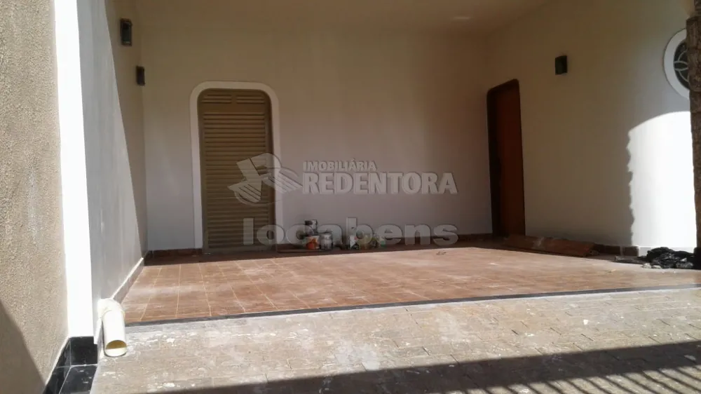 Comprar Casa / Padrão em São José do Rio Preto R$ 780.000,00 - Foto 3