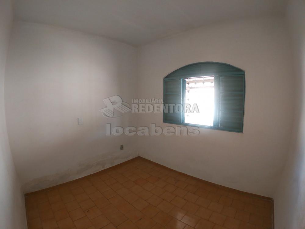 Alugar Casa / Padrão em São José do Rio Preto R$ 850,00 - Foto 8