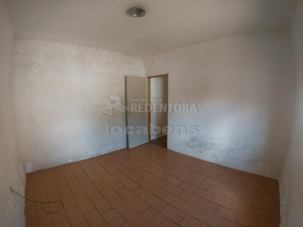 Alugar Casa / Padrão em São José do Rio Preto R$ 850,00 - Foto 15
