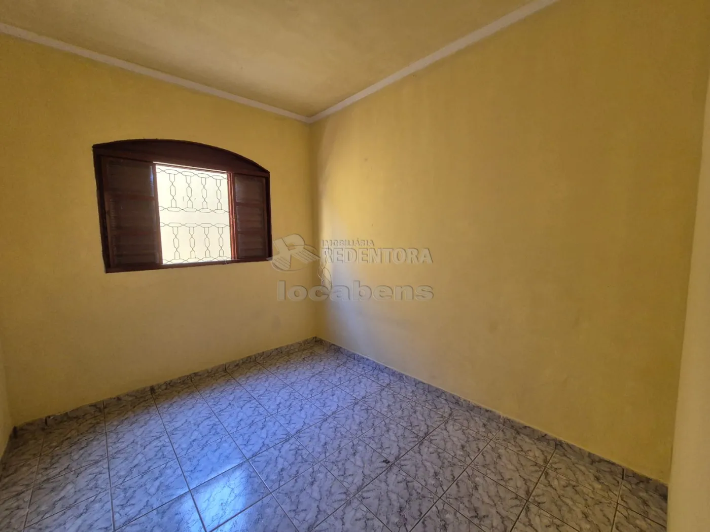Alugar Casa / Padrão em São José do Rio Preto R$ 1.800,00 - Foto 7