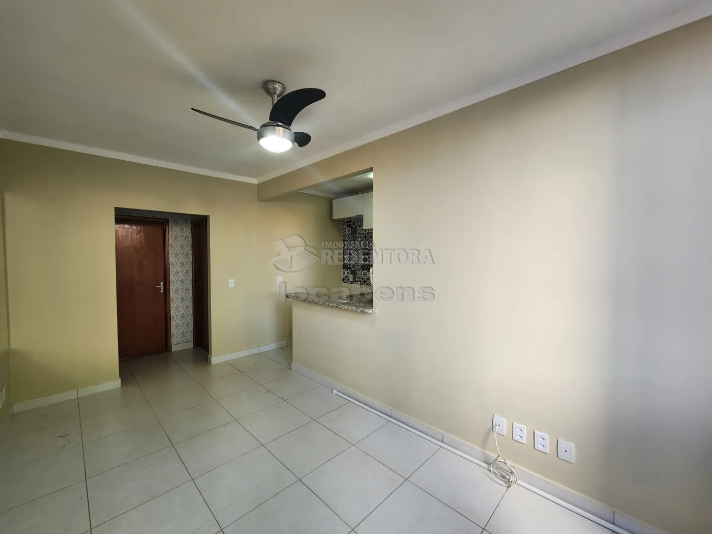 Alugar Apartamento / Padrão em São José do Rio Preto apenas R$ 950,00 - Foto 1