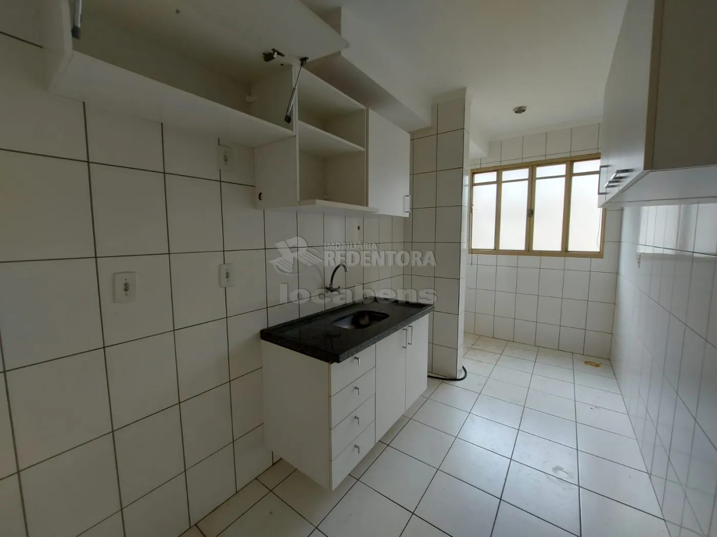 Alugar Apartamento / Padrão em São José do Rio Preto R$ 690,00 - Foto 3