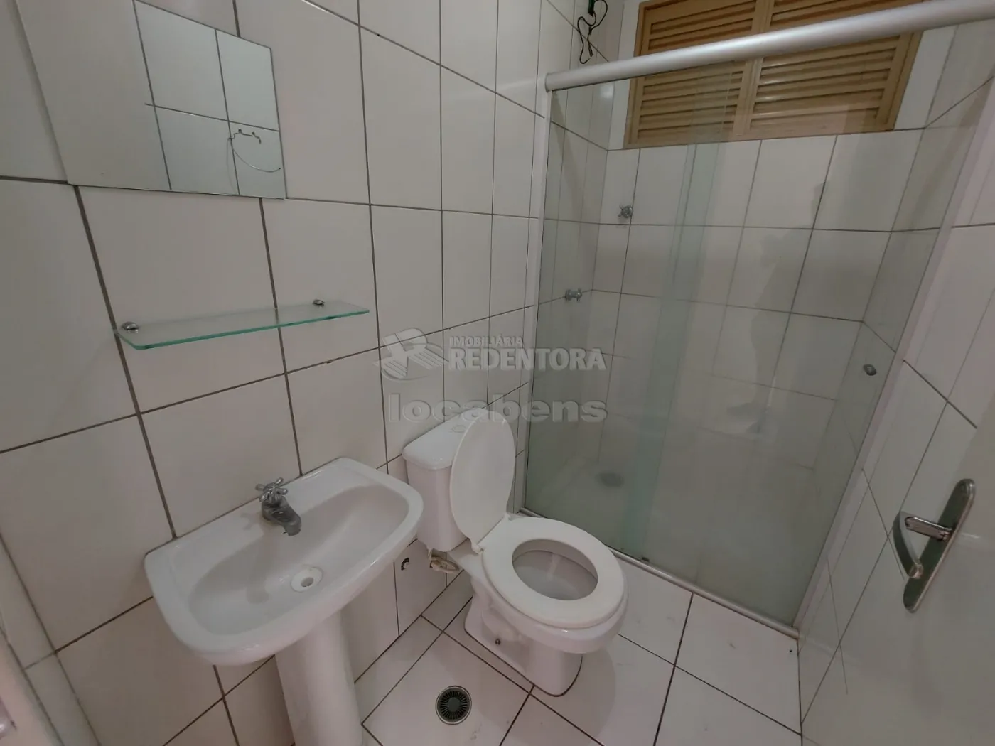 Alugar Apartamento / Padrão em São José do Rio Preto R$ 690,00 - Foto 5