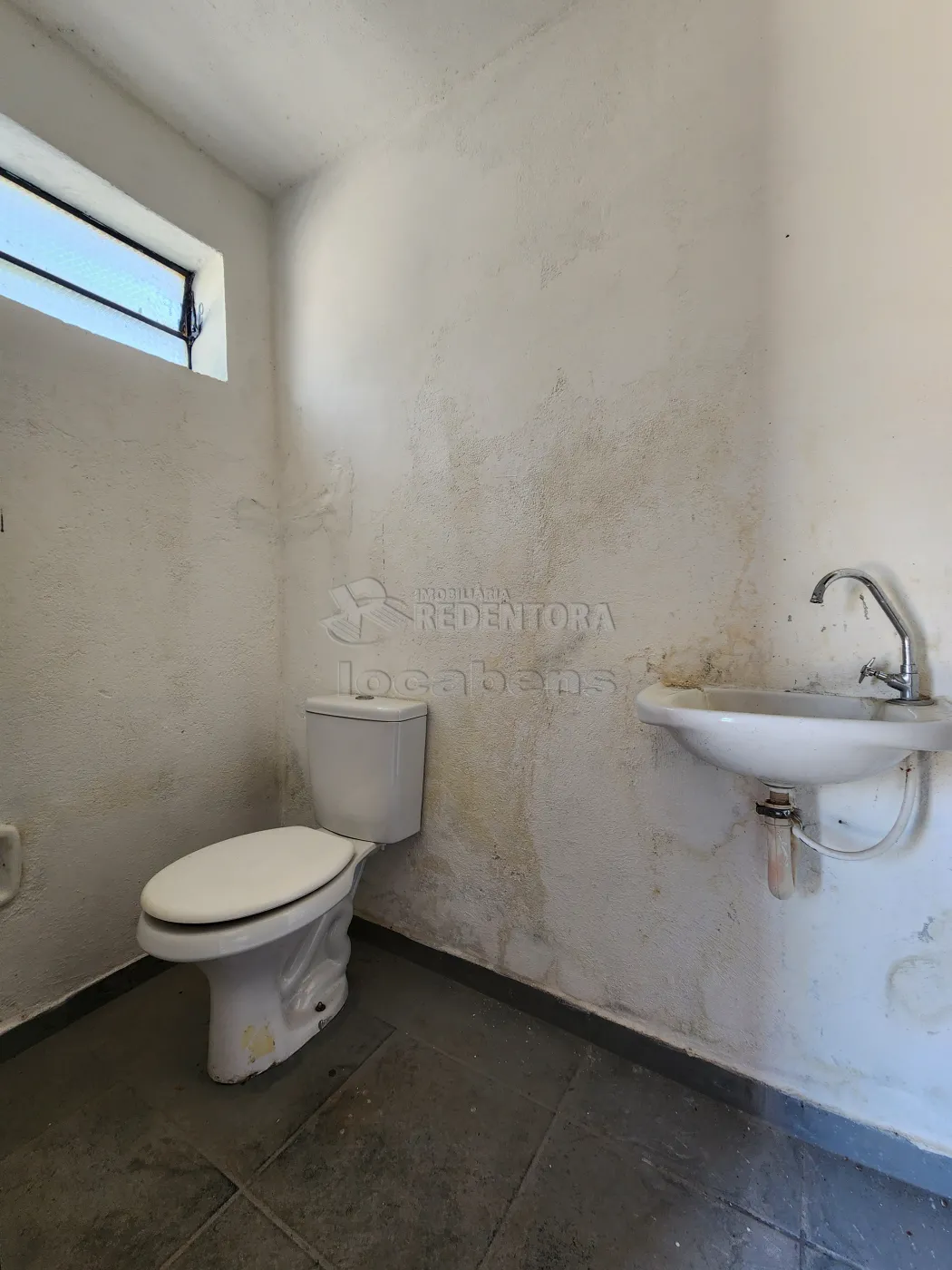 Alugar Comercial / Salão em São José do Rio Preto R$ 1.600,00 - Foto 5