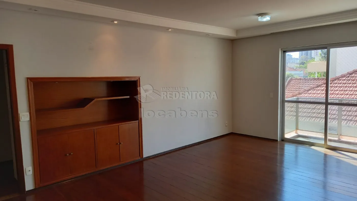 Alugar Apartamento / Padrão em São José do Rio Preto R$ 1.250,00 - Foto 2